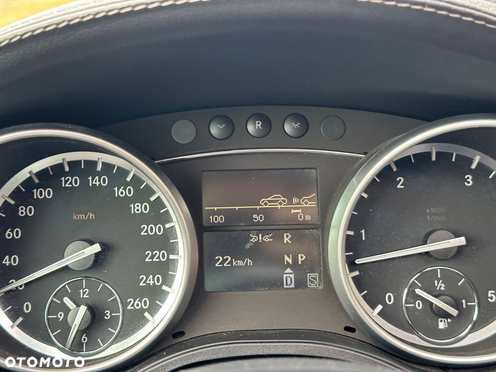 Mercedes-Benz GL 450 CDI - 17