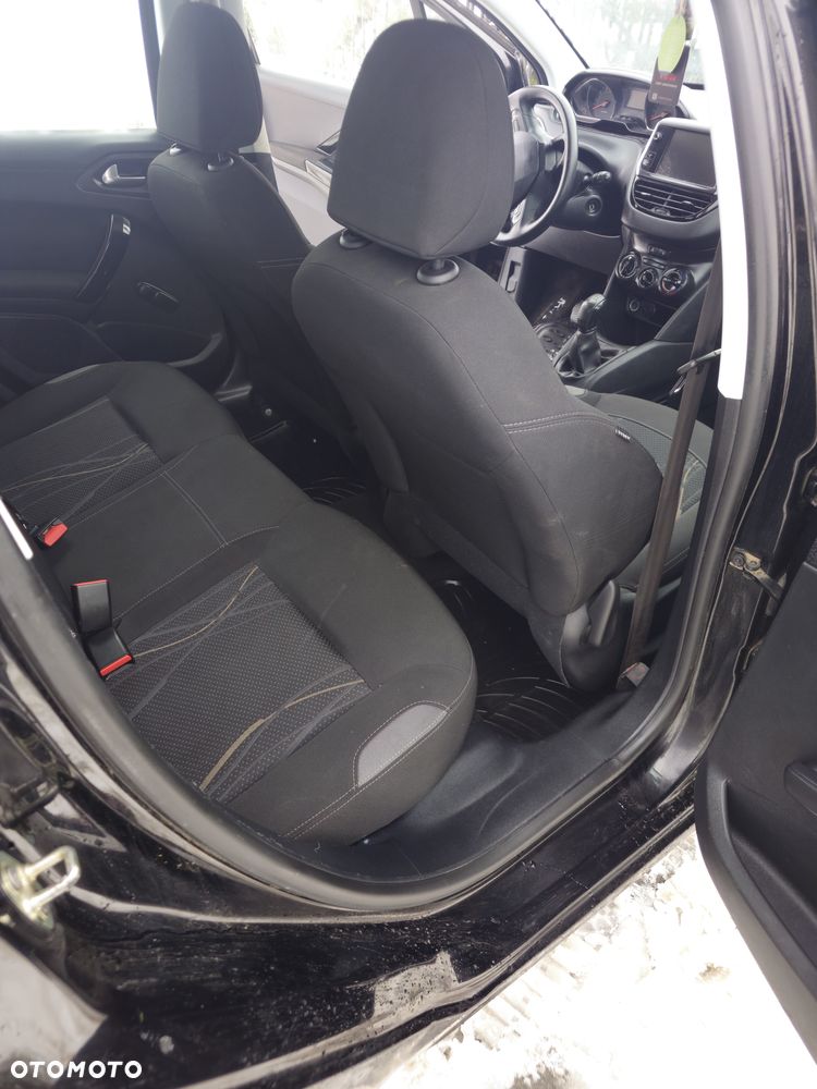 Peugeot 208 1.2 VTi Active - 7