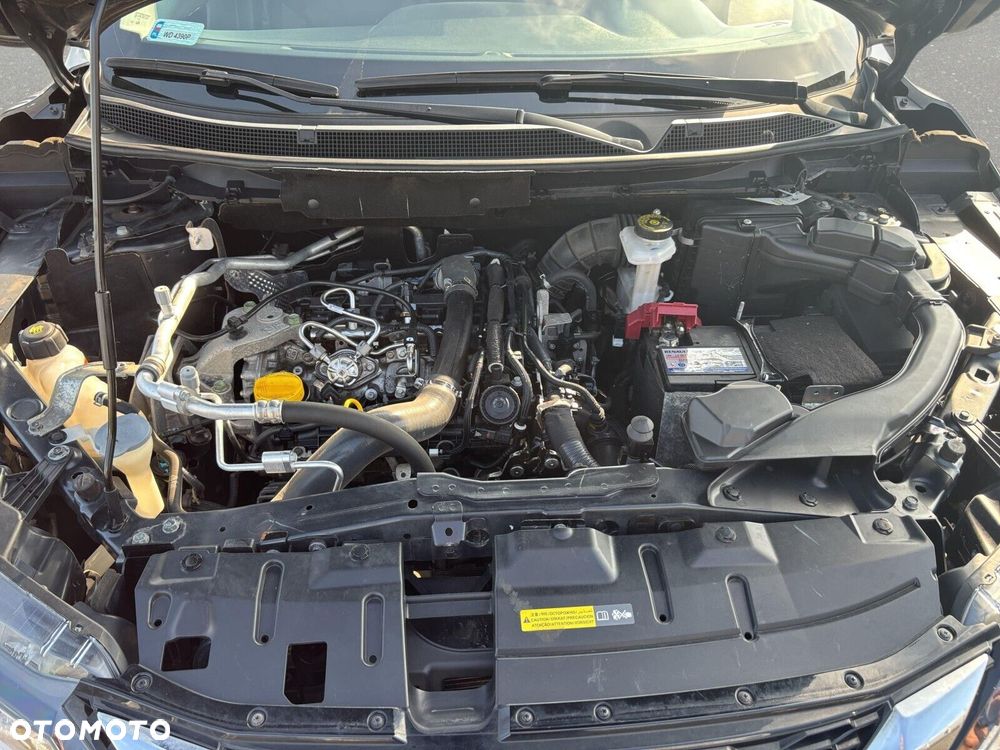 Nissan Qashqai - 25