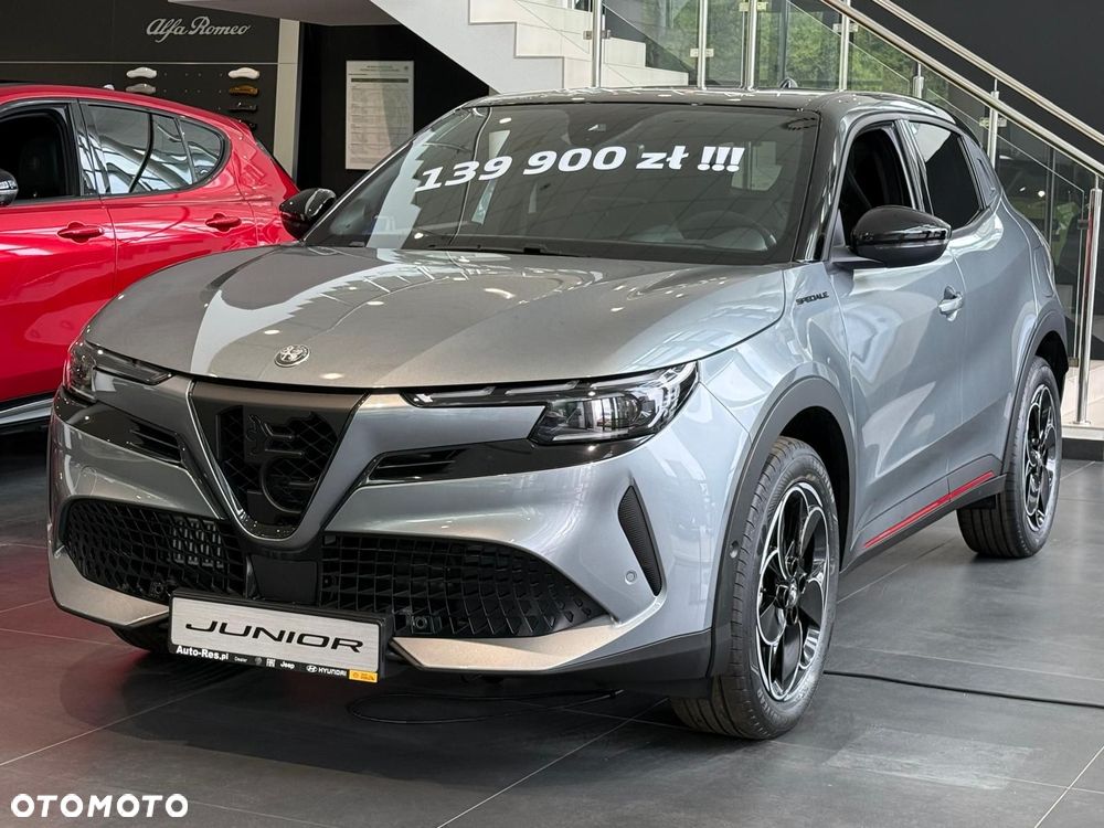 Alfa Romeo Junior 1.2 mHEV Ibrida Speciale eDCT - 1