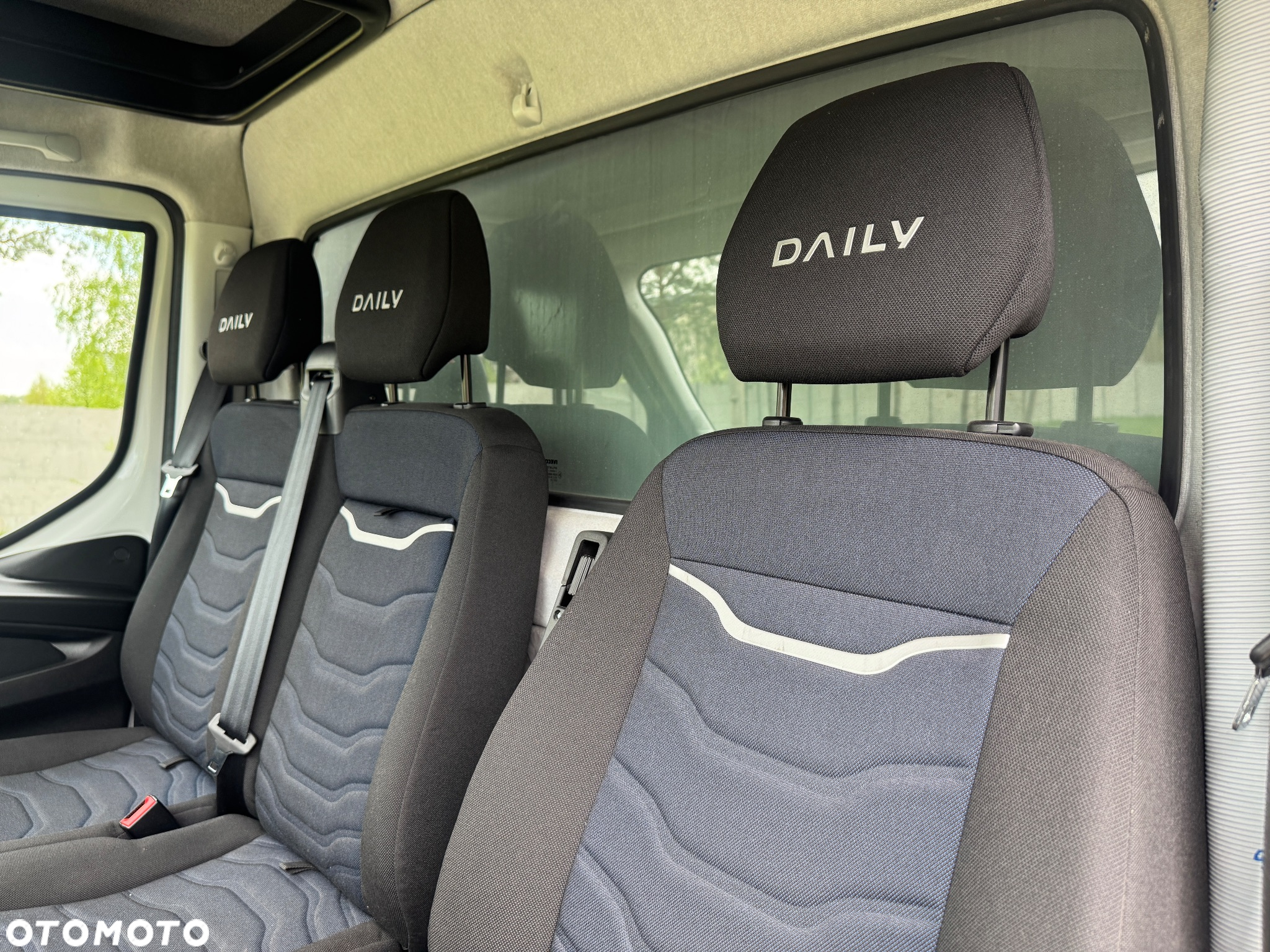 Iveco DAILY - 15