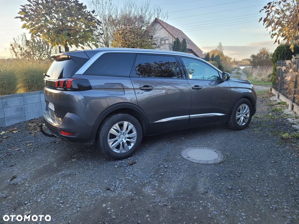 Peugeot 5008 - 4