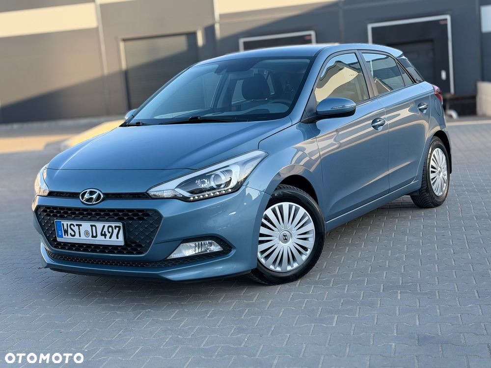 Hyundai i20 1.4 Comfort EU5 - 1