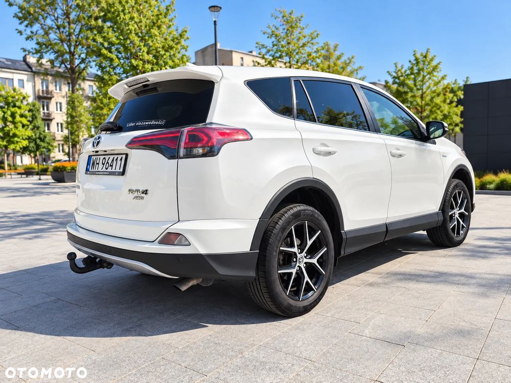 Toyota Rav4 2016 photo 3