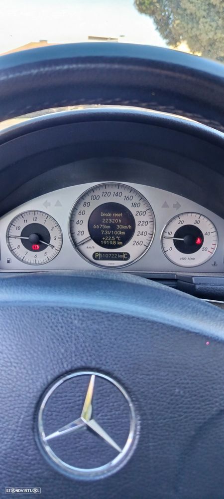 Mercedes-Benz E 220 CDi Avantgarde Aut. - 11