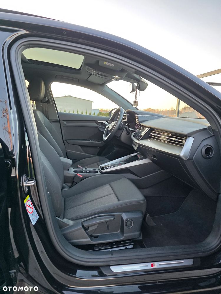 Audi A3 Sportback 35 TFSI mHEV S Line S tronic - 11