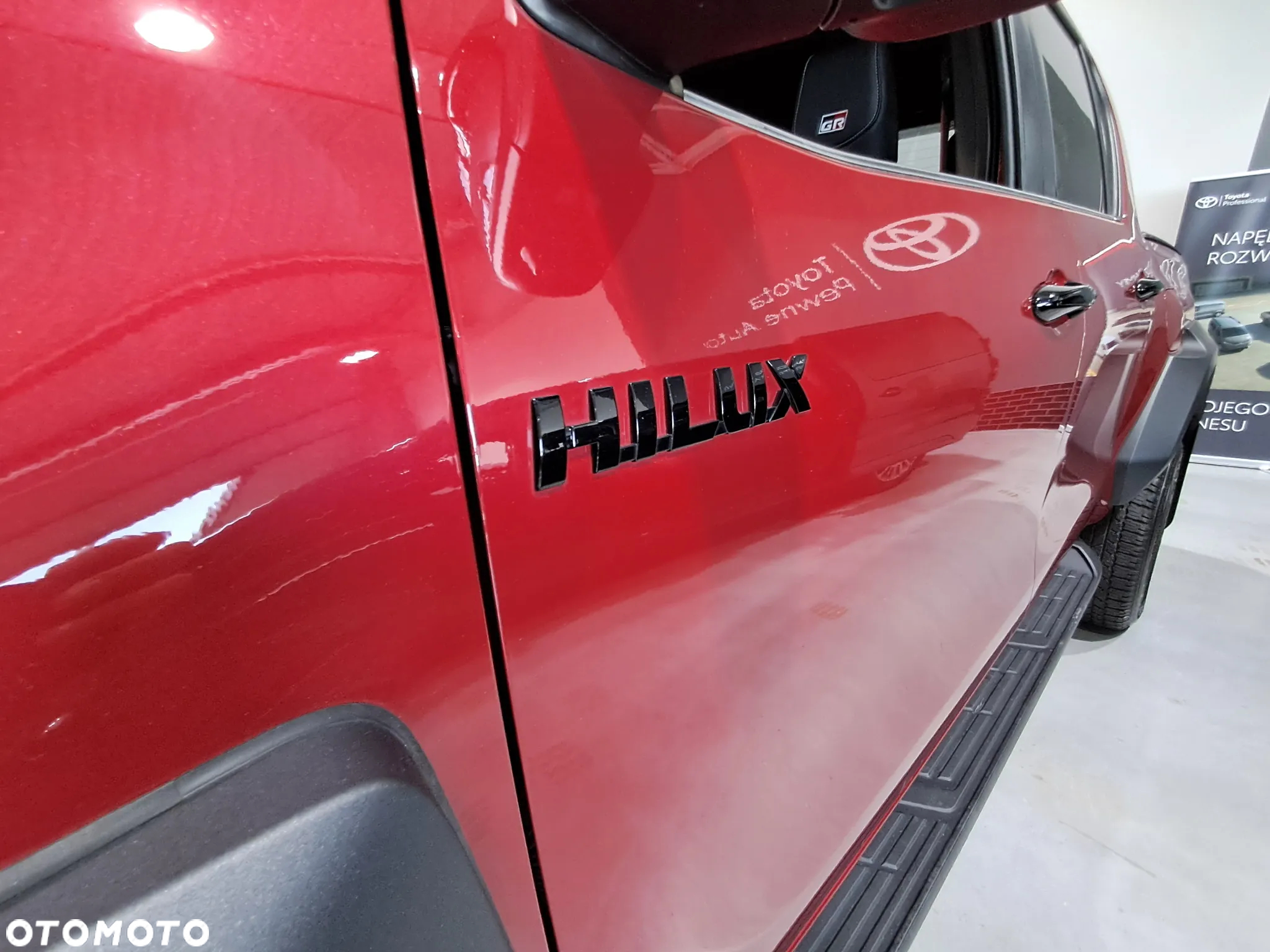Toyota Hilux 2.8 D-4D Double Cab GR Sport II 4x4 - 12