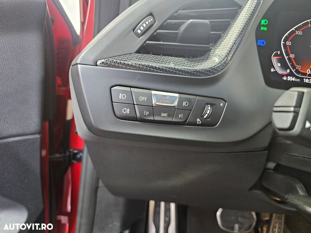 BMW Seria 1 118i Aut. M Sport - 21