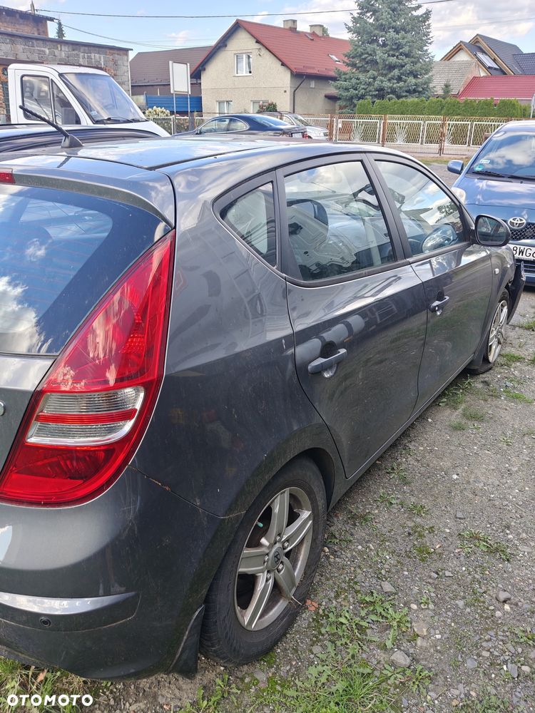 Hyundai i30 1.4 Base - 7