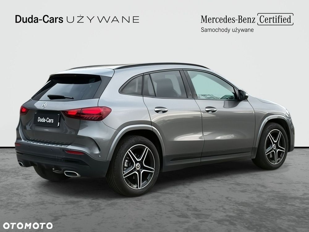 Mercedes-Benz GLA - 6