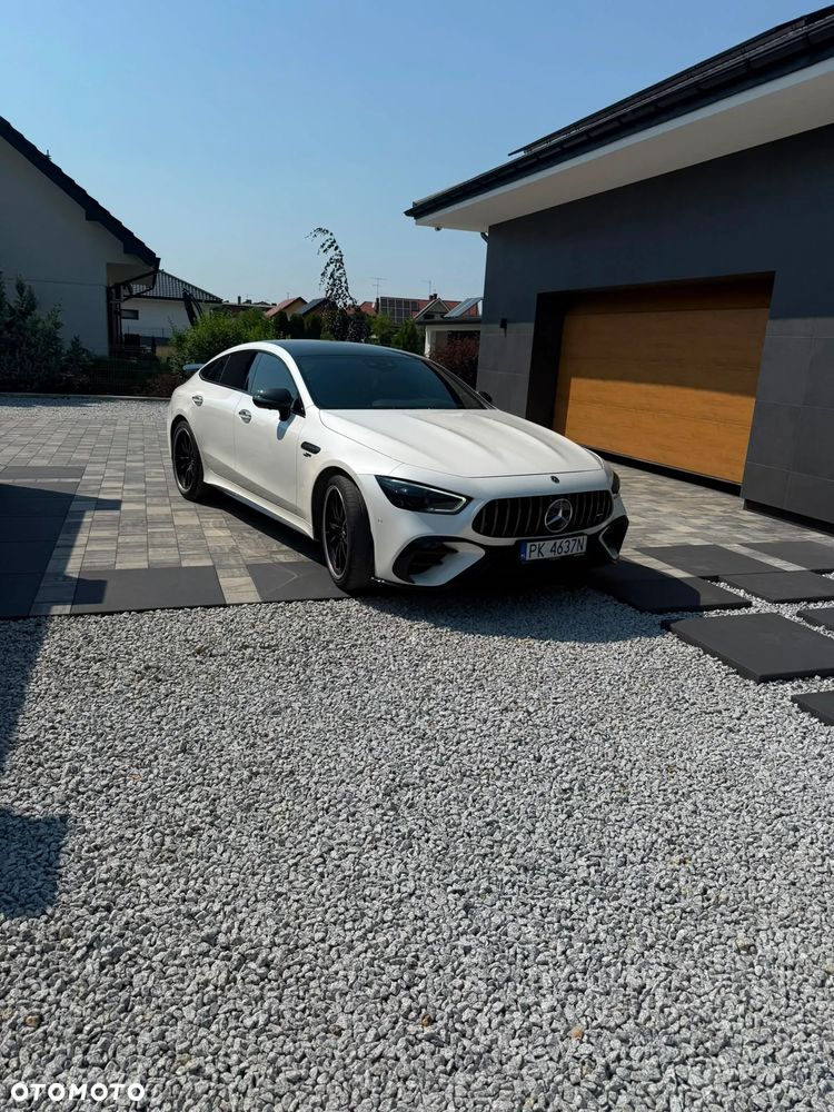 Mercedes-Benz AMG GT - 1