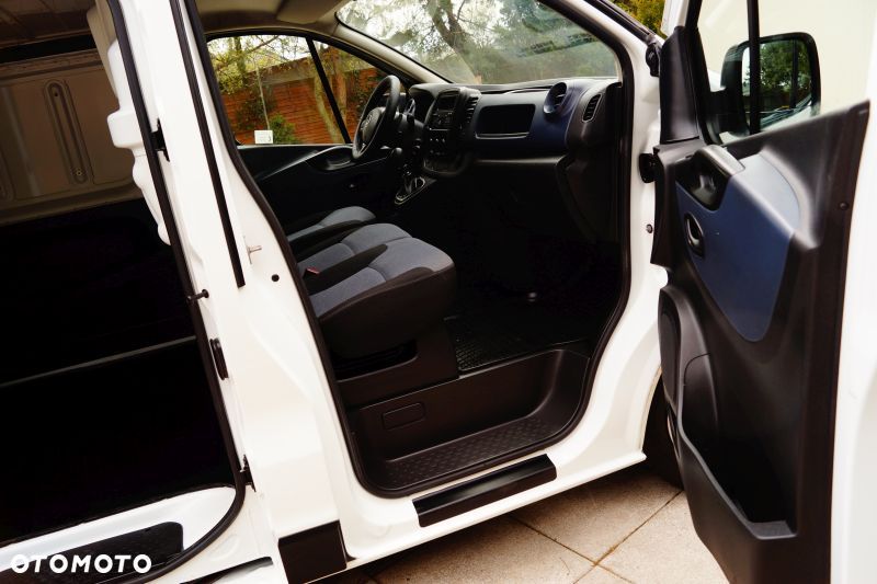 Opel Vivaro CDTI Long Salon Pl Bogata Opcja Serwis Faktura Vat  Super Stan - 13