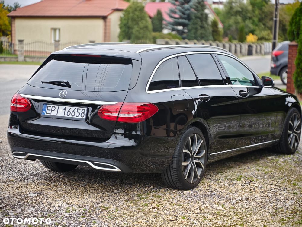 Mercedes-Benz Klasa C 200 7G-TRONIC Avantgarde - 16
