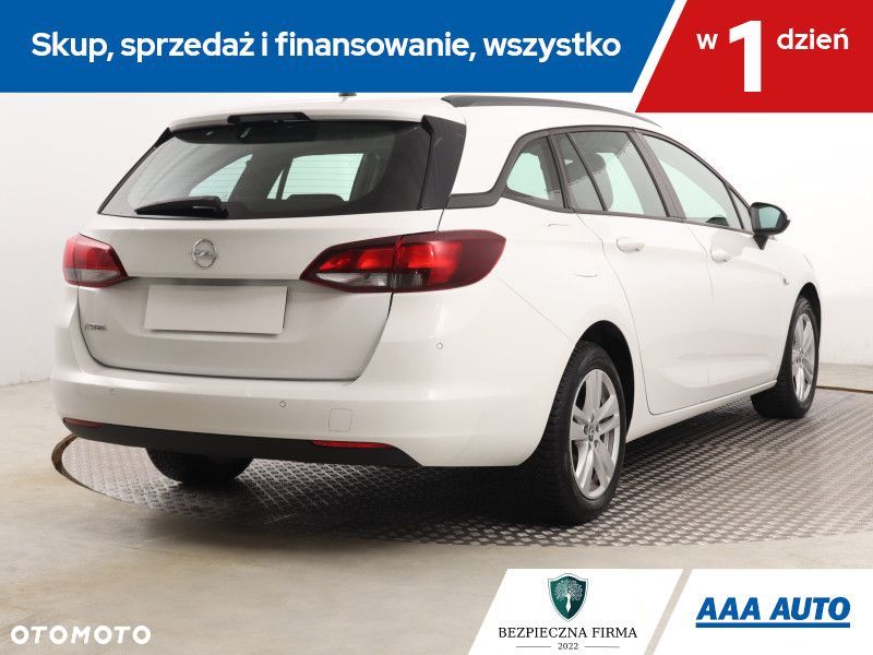 Opel Astra - 7