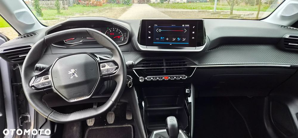 Peugeot 208 PureTech 75 Allure - 14