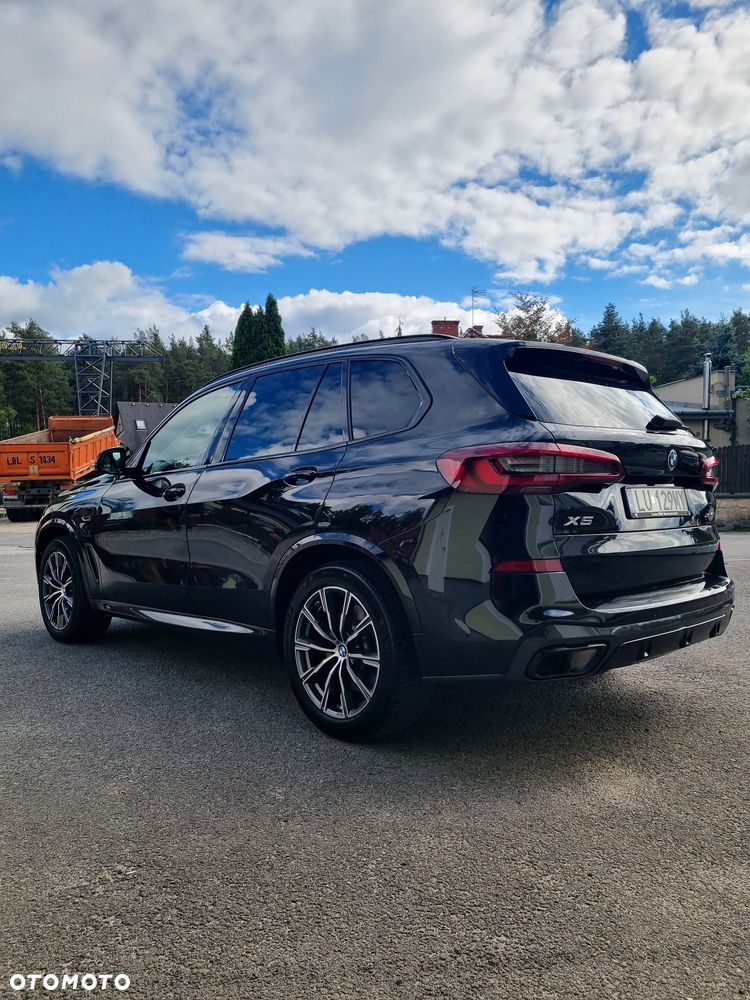 BMW X5 xDrive45e - 2