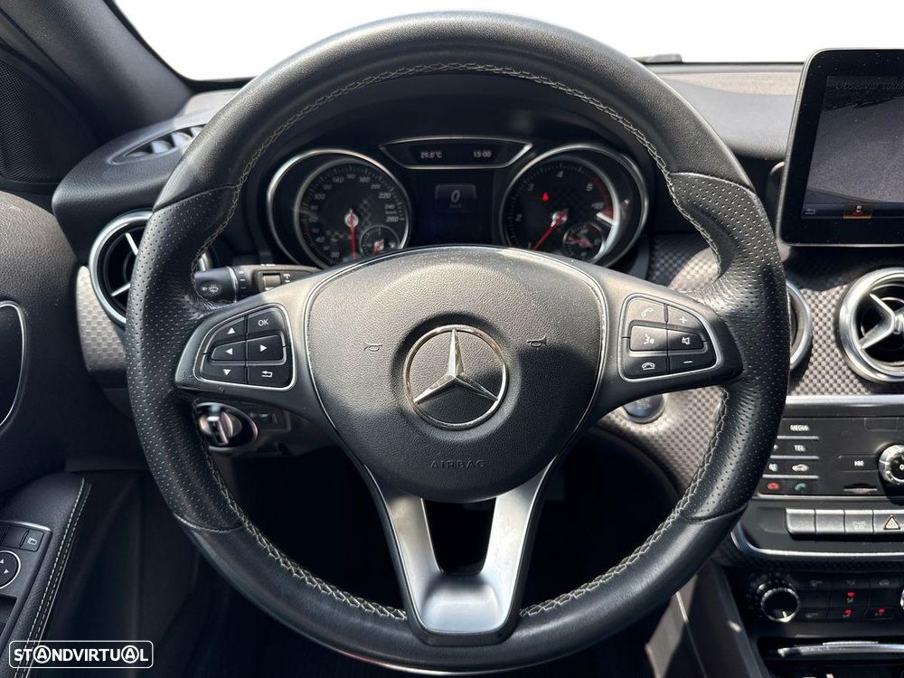 Mercedes-Benz A 180 d Urban - 14