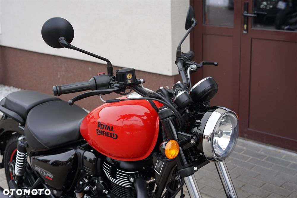 Royal Enfield Meteor - 14