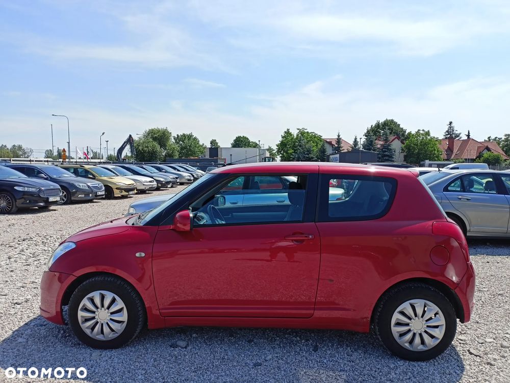 Suzuki Swift - 2