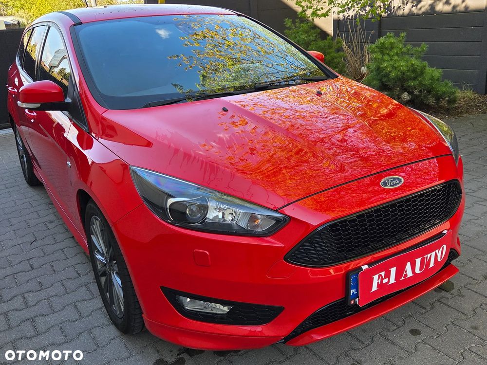 Ford Focus 1.0 EcoBoost Start-Stopp-System ST-LINE DESIGN - 1