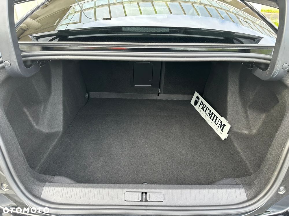 Citroën C4X 1.2 mHEV Max eDCT6 - 12