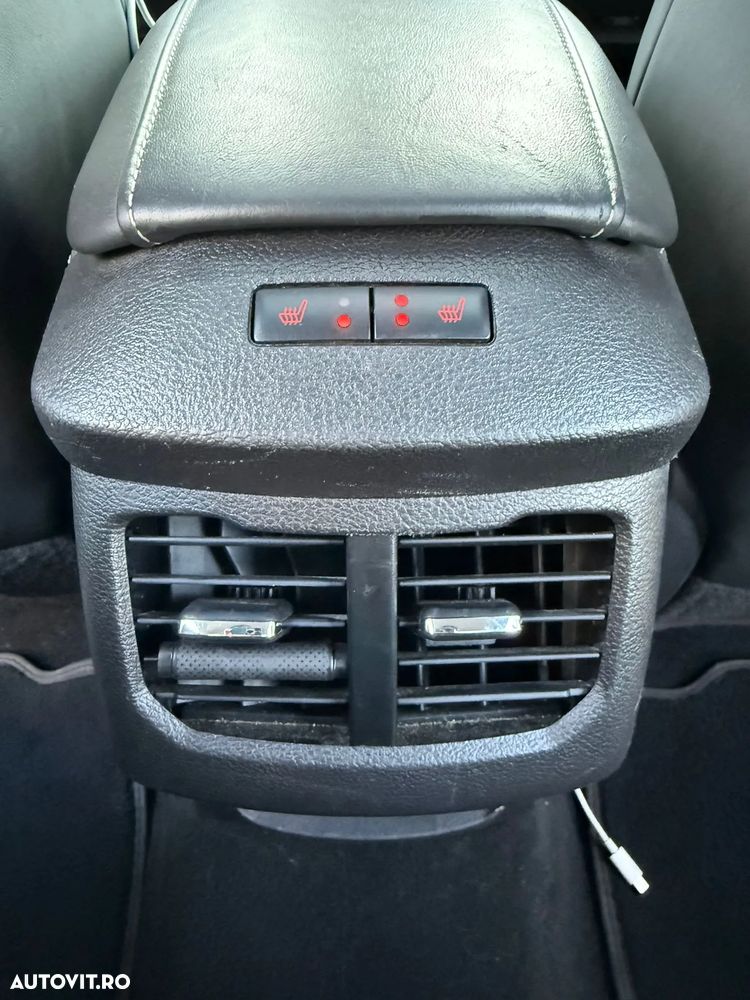 Ford Mondeo 2.0 TDCi Powershift AWD - 16