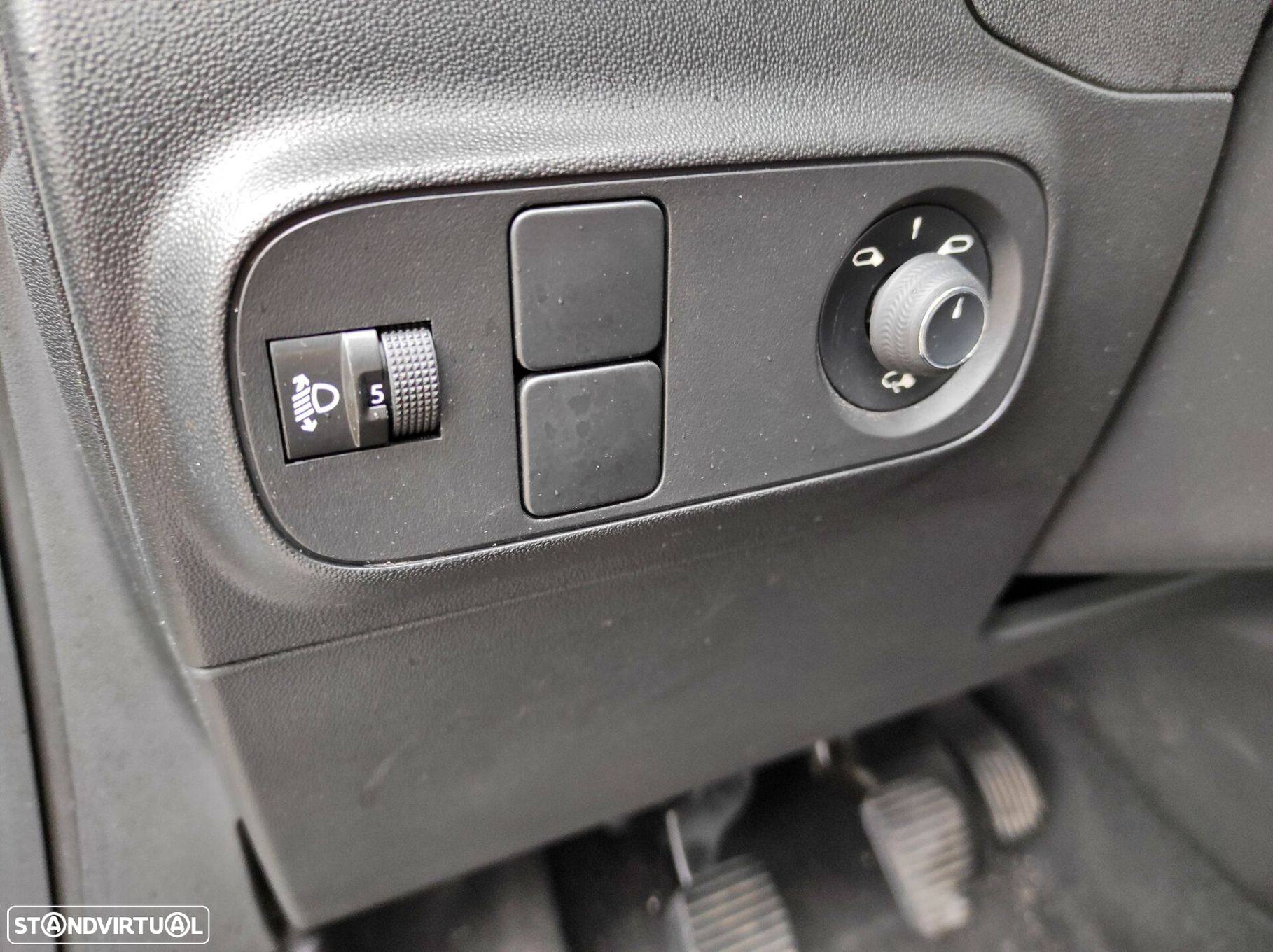 Citroën C3 1.2 PureTech C-Series - 8