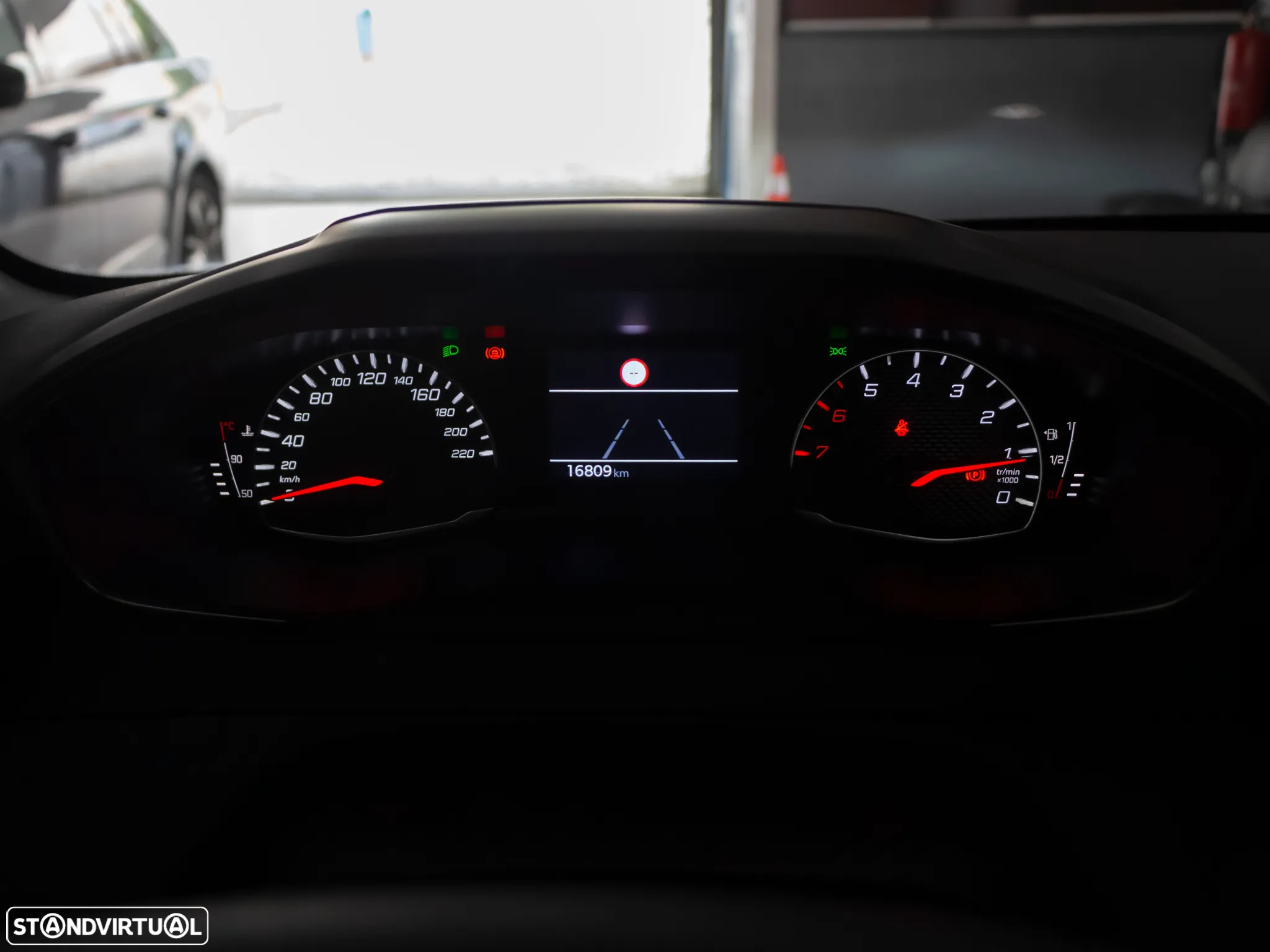 Peugeot 208 1.2 PureTech Active - 22