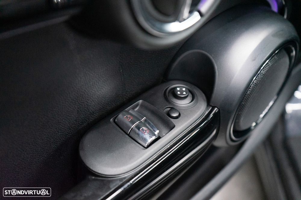 MINI 3 Portas Cooper S Auto - 29