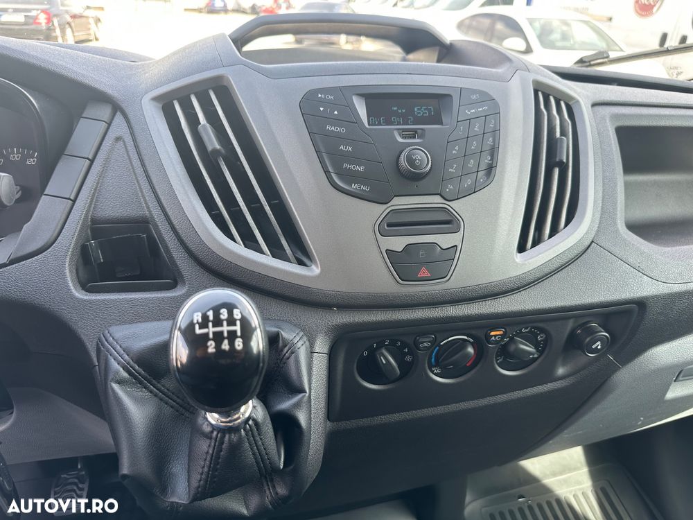 Ford Transit - 18