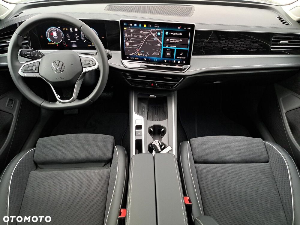 Volkswagen Passat - 17