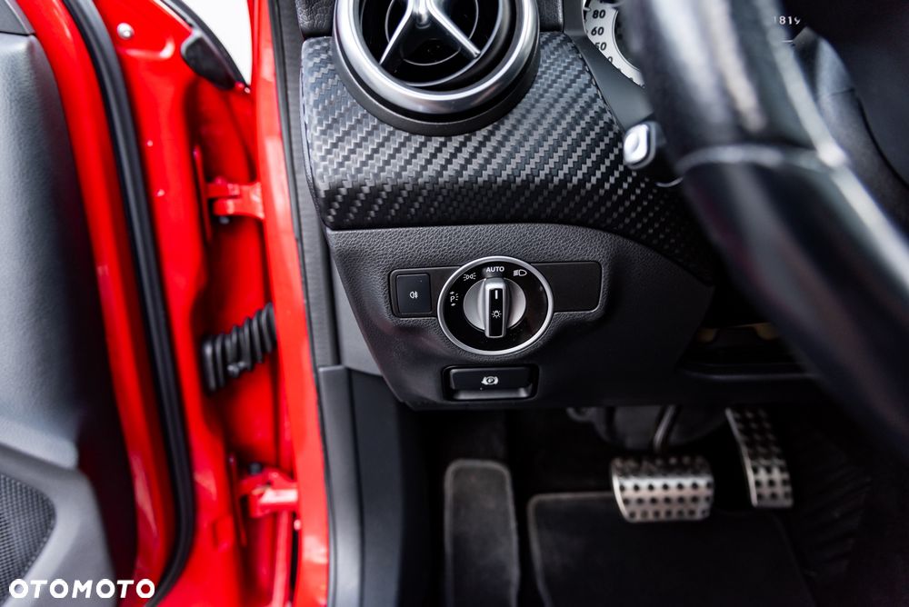 Mercedes-Benz Klasa A 250 Sport 7G-DCT - 29