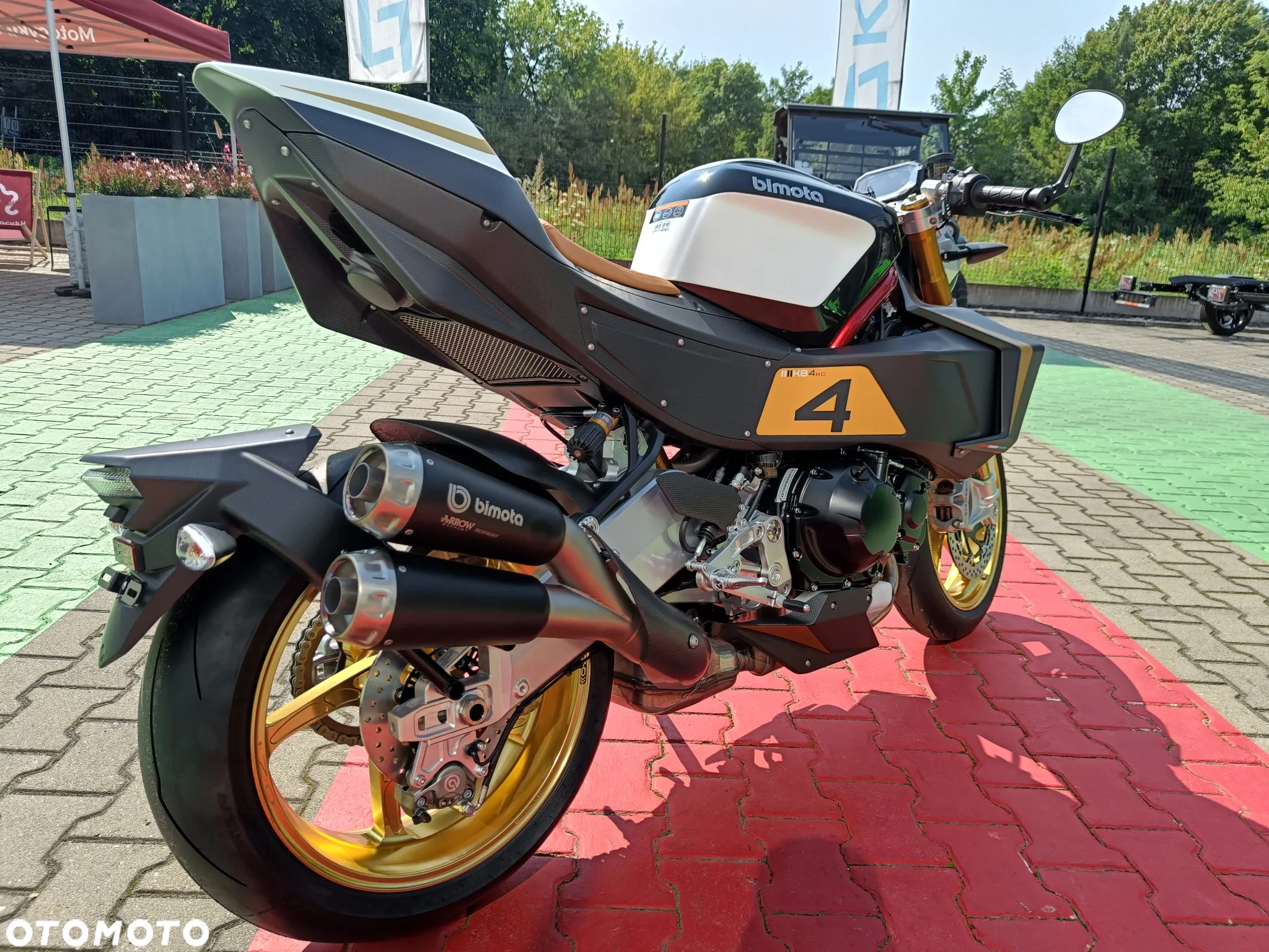 Bimota KB4 - 11
