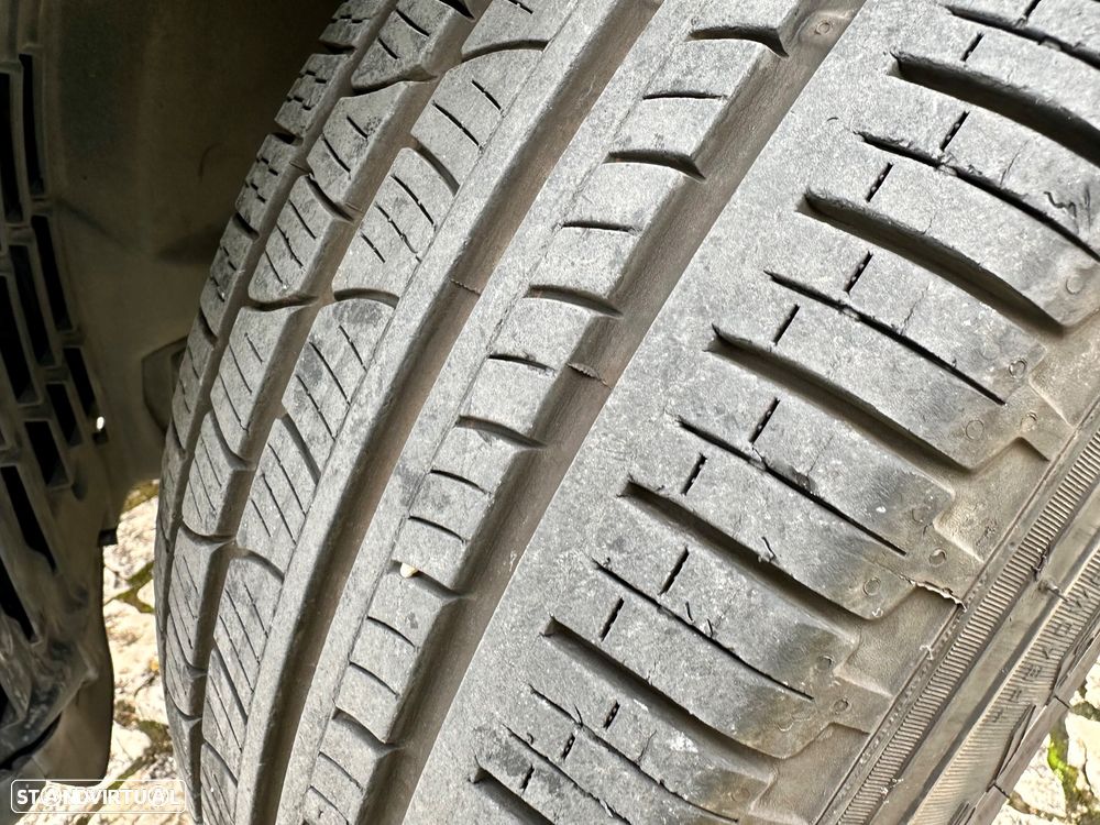 Land Rover Discovery - 8