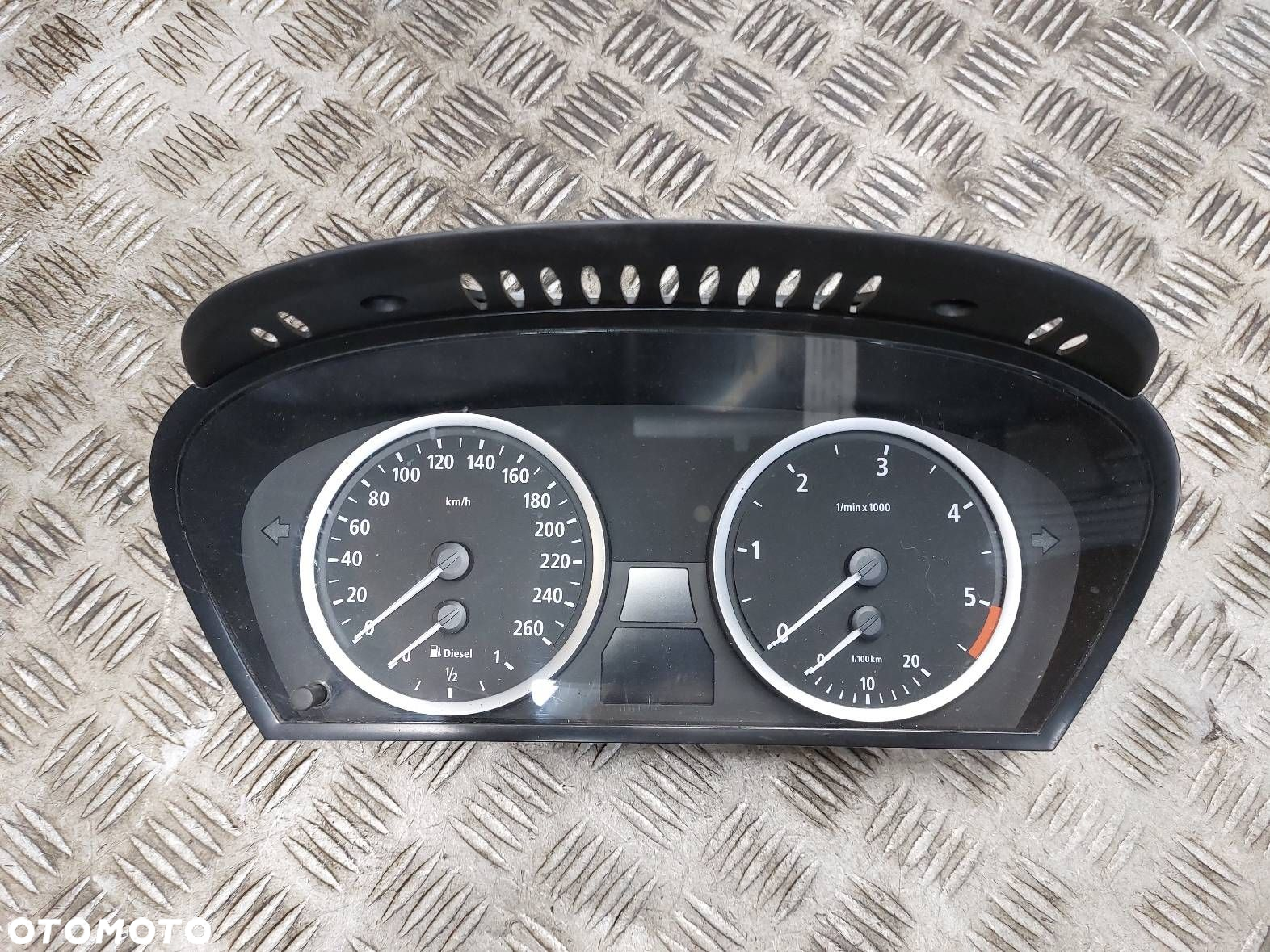 LICZNIK ZEGARY BMW E60 E61 535d 3.0 D M57 6958600 6934312 - 2