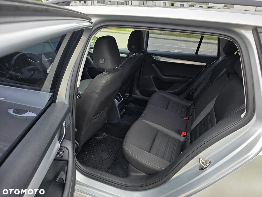 Skoda Octavia - 3