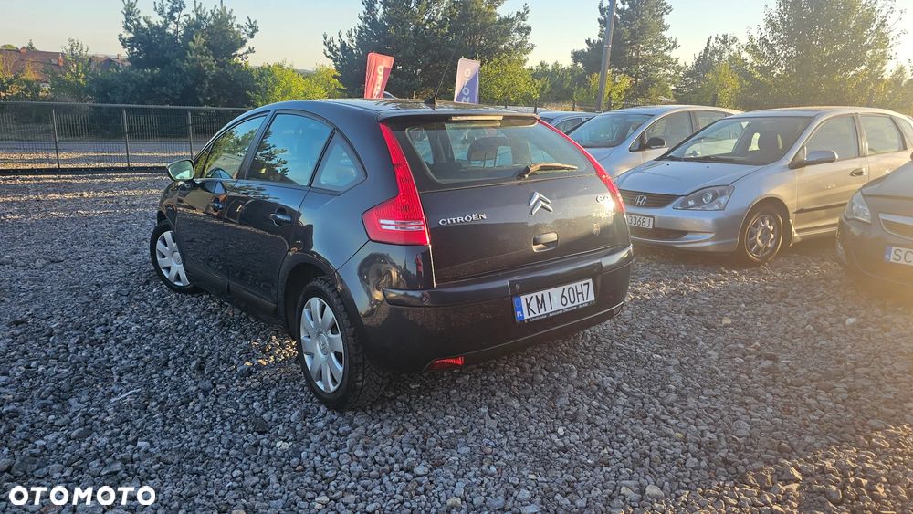 Citroën C4 1.4 16V Equilibre - 2
