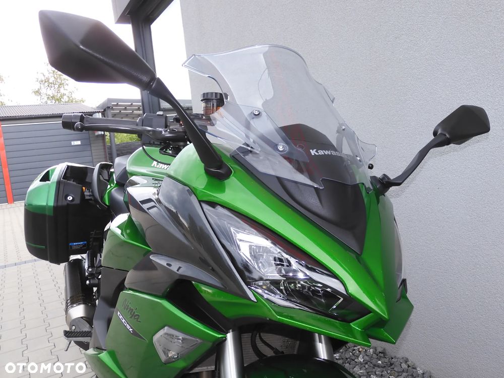 Kawasaki Ninja 1000 SX - 3