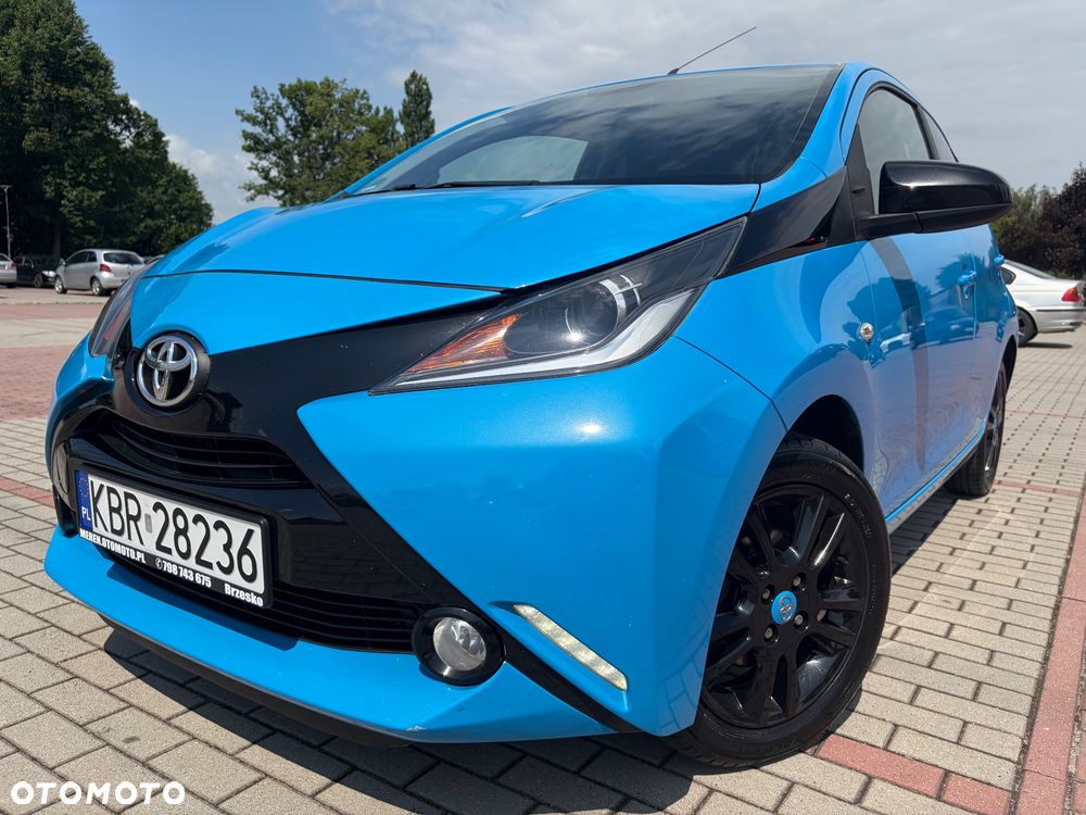 Toyota Aygo x-play Eco - 1