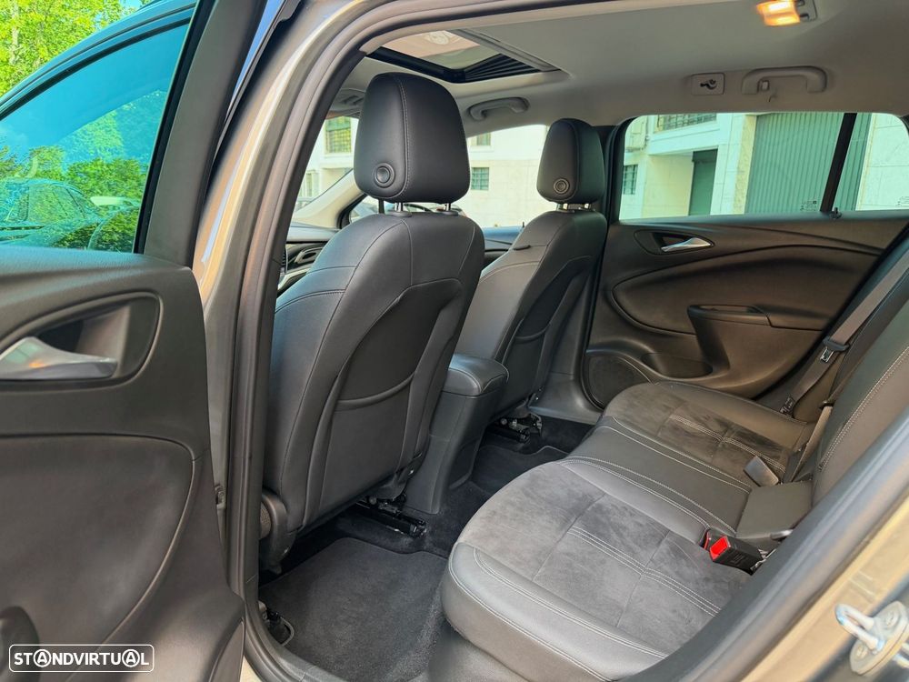 Opel Astra Sports Tourer 1.2 T Business Edition S/S - 35