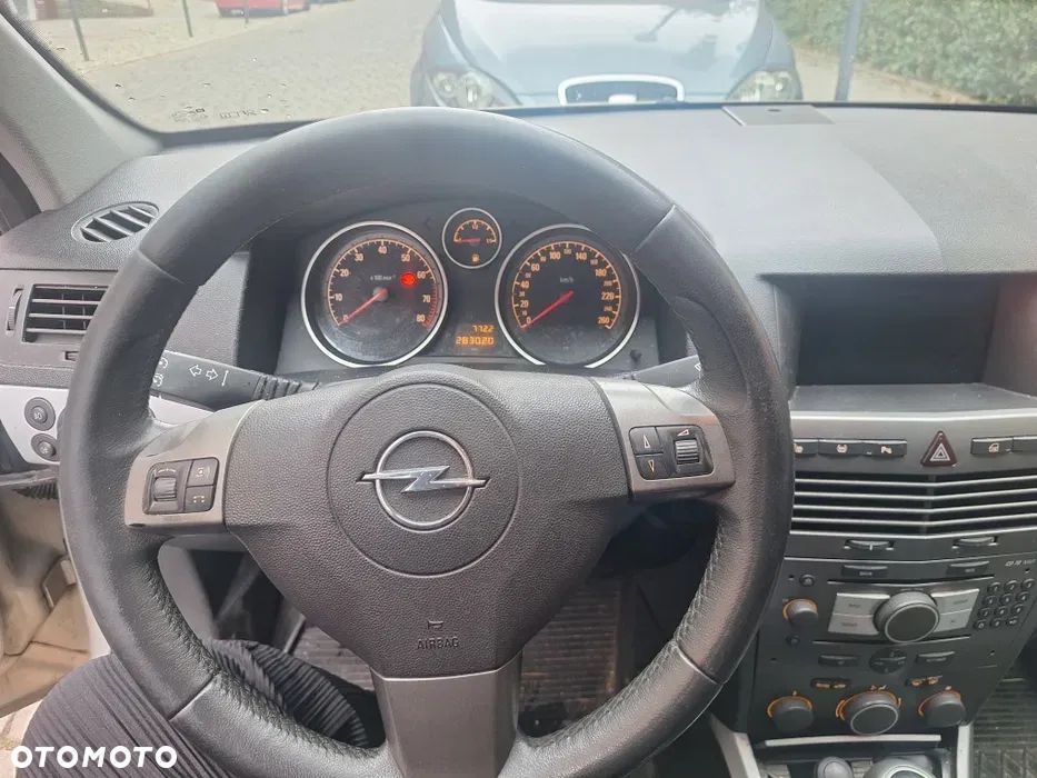 Opel Astra - 7