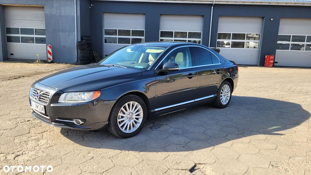 Volvo S80