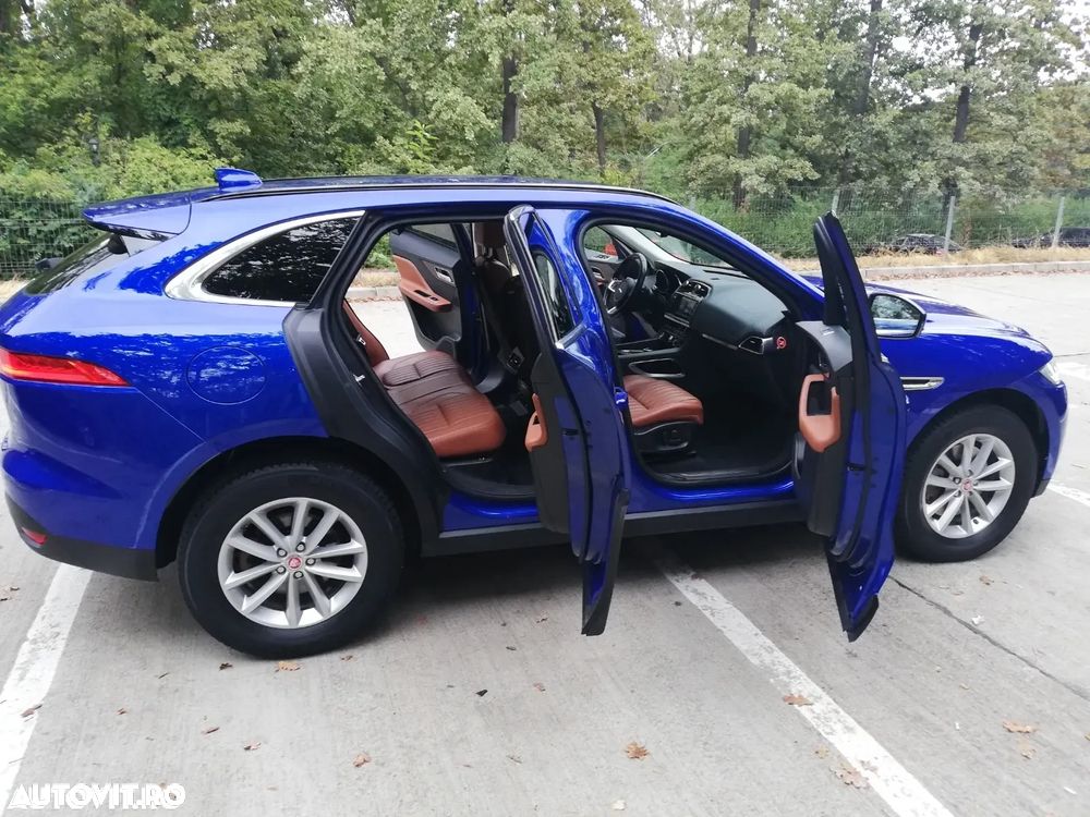 Jaguar F-Pace 20d AWD Portfolio - 16