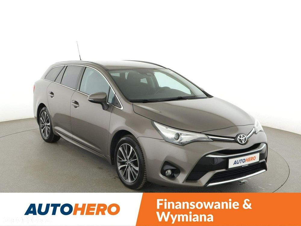 Toyota Avensis Touring Sports 1.8 Multidrive S Edition S+ - 10