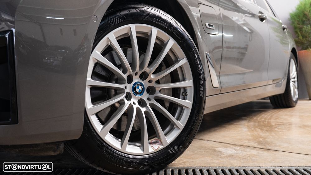 BMW 520 e - 3