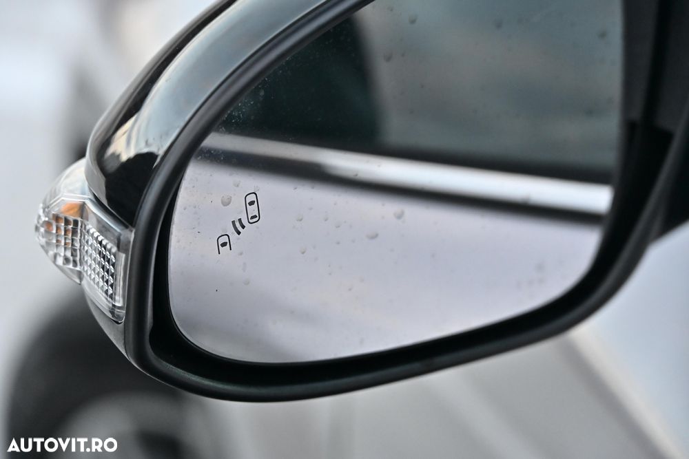 Toyota C-HR 2.0 HSD 184 CP 4x2 CVT Special Edition - 10