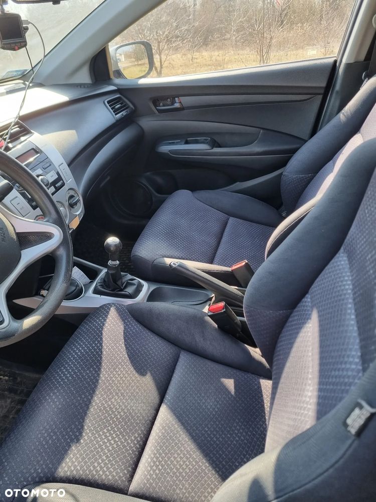 Honda City 1.4 Comfort - 6