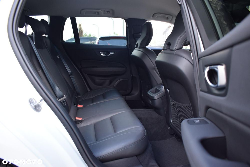 Volvo V60 - 23