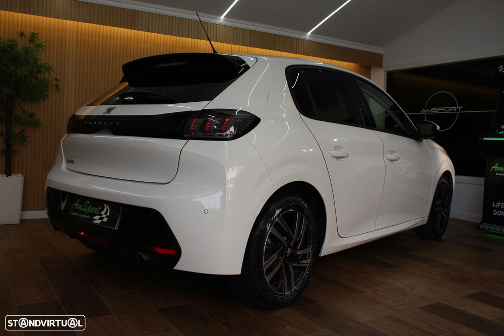 Peugeot 208 1.2 PureTech Allure Pack - 17