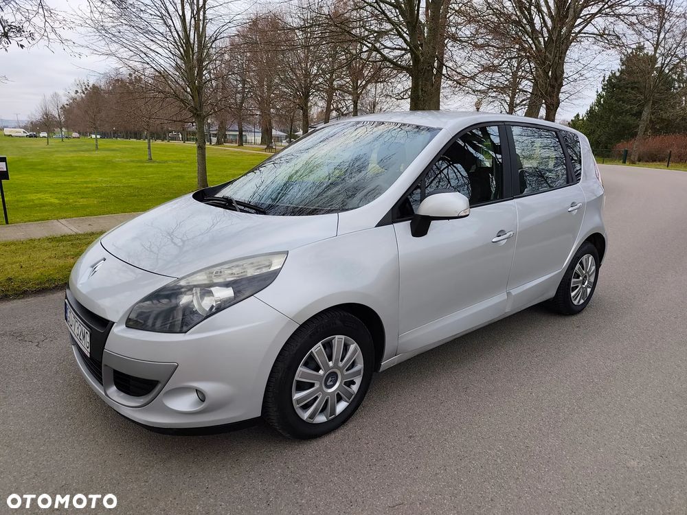 Renault Scenic 1.9 dCi Privilege - 3